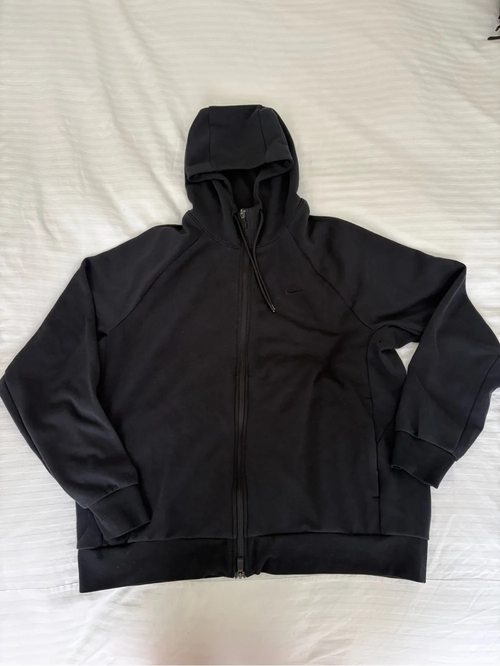 EUC Nike Men's Black Full-Zip Hoodie Sz L